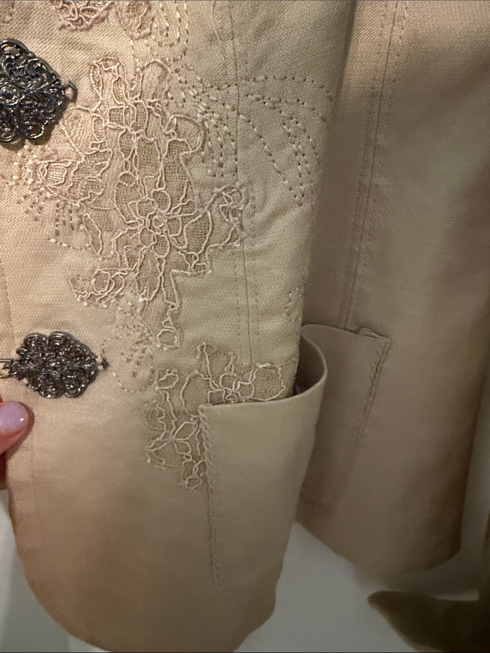 Peter Nygard Linen Blend Cream Embroidered Toggle Jacket Plus Size 14 - Picture 11 of 12